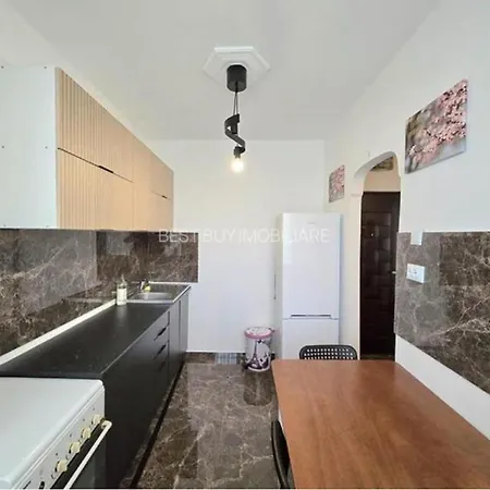 Luxury Rares & Anastasia