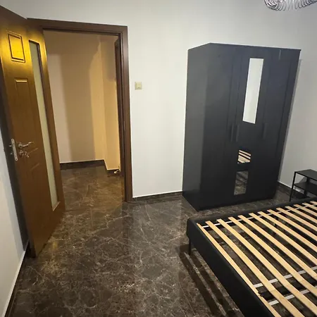 Luxury Rares & Anastasia * Bukarest